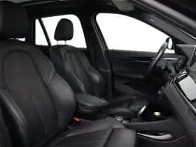 BMW X1 (2021) thumbnail 9
