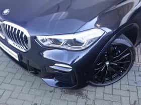 BMW X5 (2020) thumbnail 2