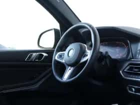 BMW X5 (2020) thumbnail 14