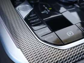 BMW X5 (2020) thumbnail 30