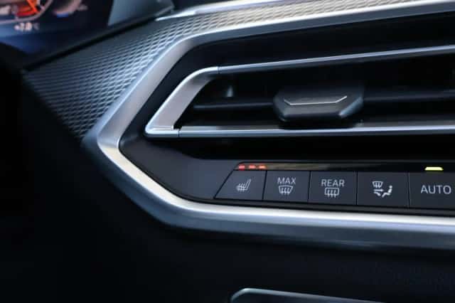 BMW X5 (2020) thumbnail 32