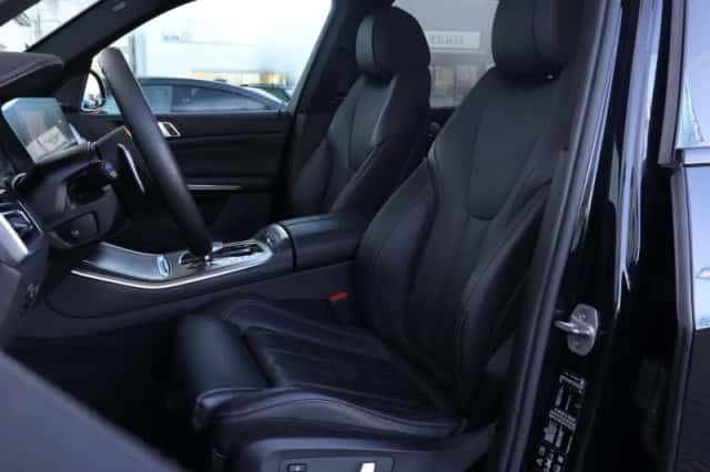 BMW X5 (2020) thumbnail 44