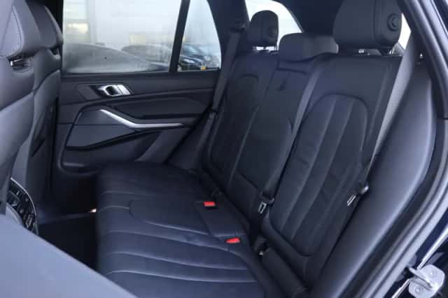 BMW X5 (2020) thumbnail 49