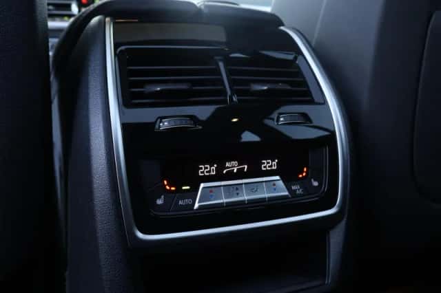 BMW X5 (2020) thumbnail 50