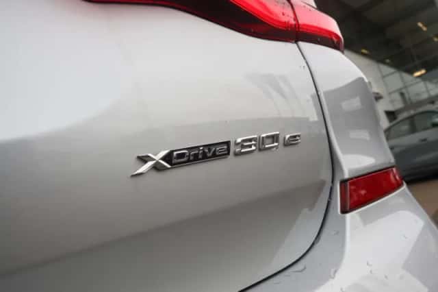 BMW X3 (2021) thumbnail 11