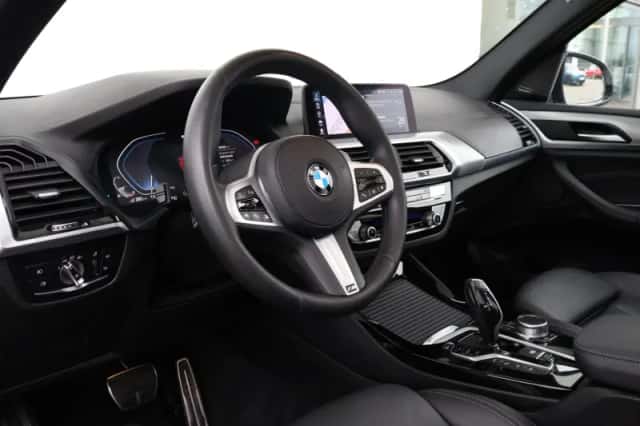 BMW X3 (2021) thumbnail 24