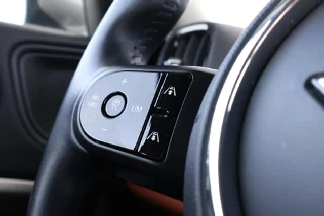 MINI Countryman (2022) thumbnail 26