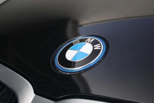BMW 3-Serie (2022) thumbnail 3