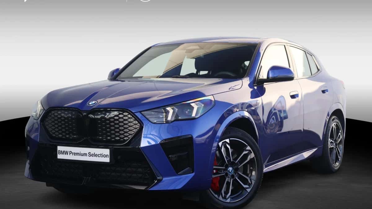 BMW iX2 (2025) — foto 1