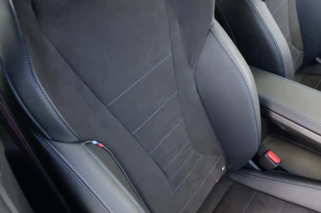 BMW iX2 (2025) thumbnail 15