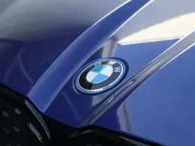 BMW iX2 (2025) thumbnail 4