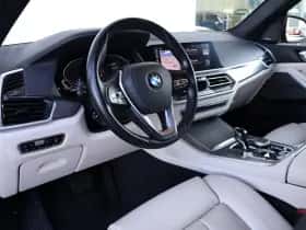 BMW X5 (2020) thumbnail 24