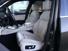 BMW X5 (2020) thumbnail 50
