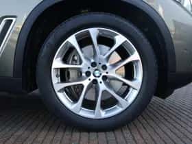 BMW X5 (2020) thumbnail 8