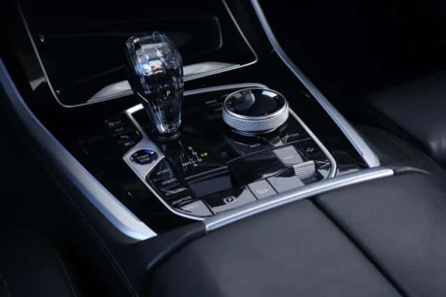 BMW X5 (2022) thumbnail 35