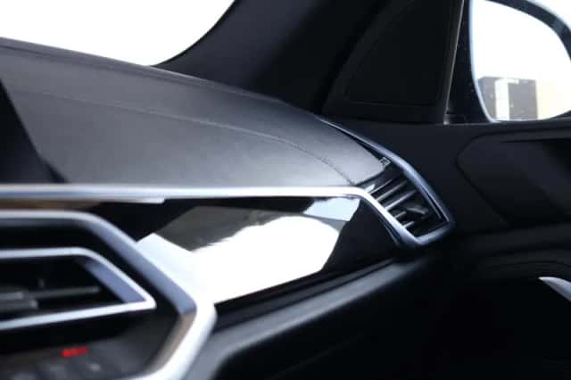 BMW X5 (2022) thumbnail 41
