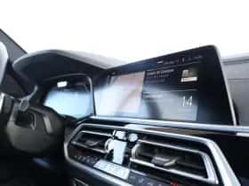 BMW X5 (2022) thumbnail 61