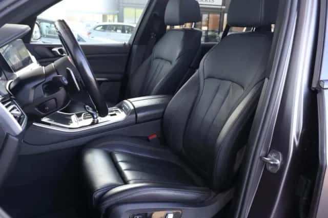 BMW X5 (2022) thumbnail 62