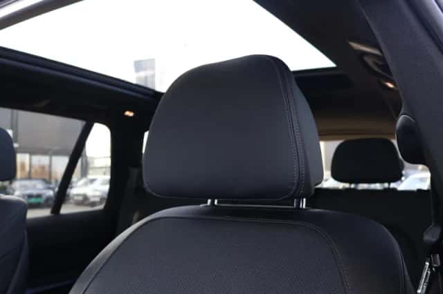 BMW X5 (2022) thumbnail 63