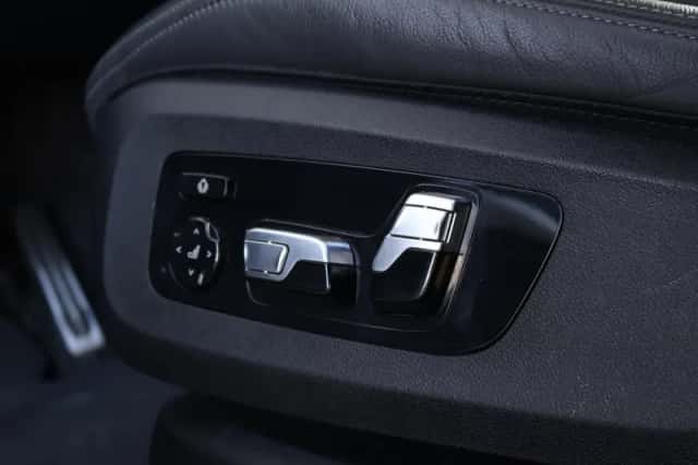 BMW X5 (2022) thumbnail 66
