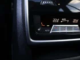 BMW X5 (2022) thumbnail 69