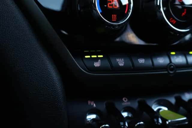 MINI Countryman (2022) thumbnail 25