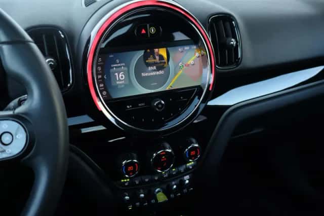 MINI Countryman (2022) thumbnail 26