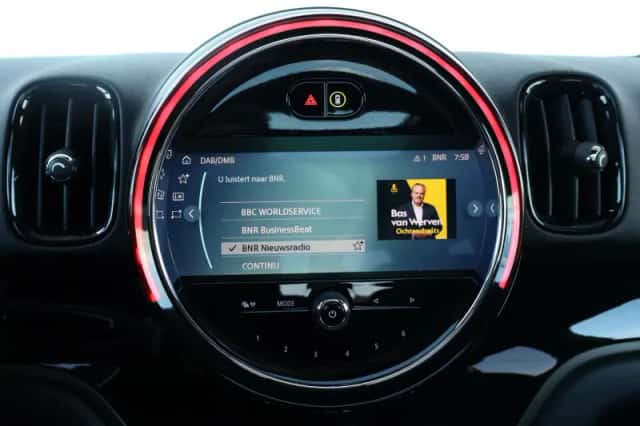 MINI Countryman (2022) thumbnail 28