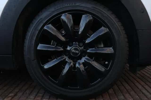 MINI Countryman (2022) thumbnail 6