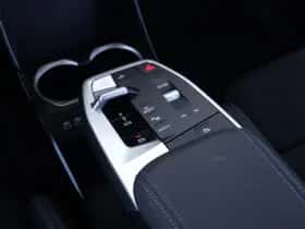 BMW iX1 (2025) thumbnail 13