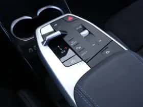 BMW iX1 (2025) thumbnail 19