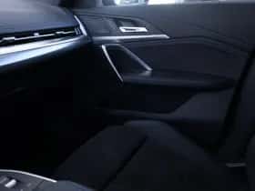 BMW iX1 (2025) thumbnail 22