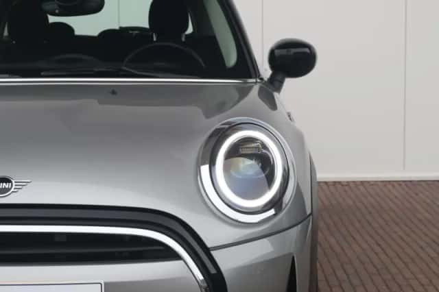 MINI 5-Deurs (2023) thumbnail 3