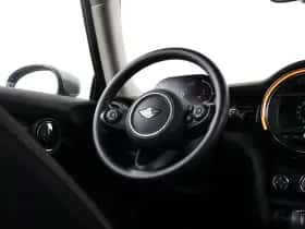 MINI Mini (2021) thumbnail 13