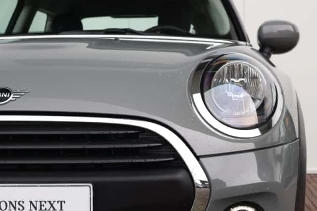 MINI Mini (2021) thumbnail 3