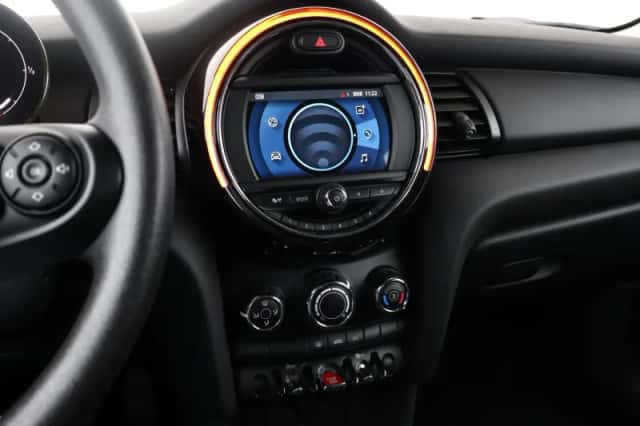 MINI Mini (2021) thumbnail 23