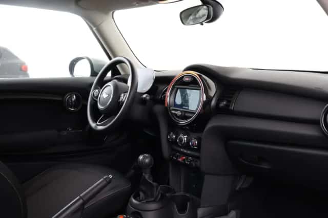 MINI Mini (2021) thumbnail 10