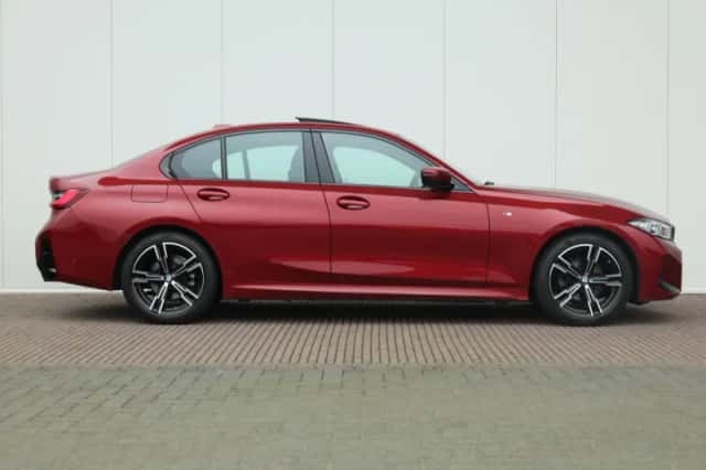 BMW 3-Serie (2025) thumbnail 4