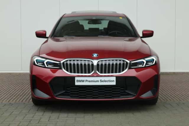 BMW 3-Serie (2025) thumbnail 2