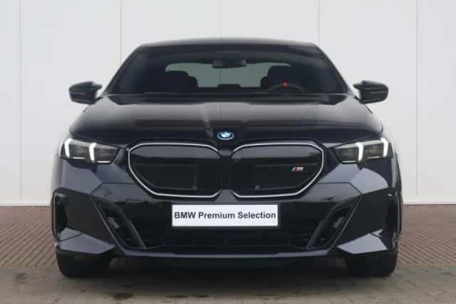 BMW i5 (2026) thumbnail 2