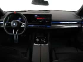 BMW i5 (2026) thumbnail 11