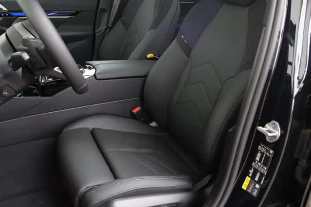 BMW i5 (2026) thumbnail 44