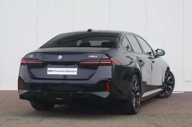BMW i5 (2026) thumbnail 6