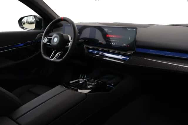 BMW i5 (2026) thumbnail 9