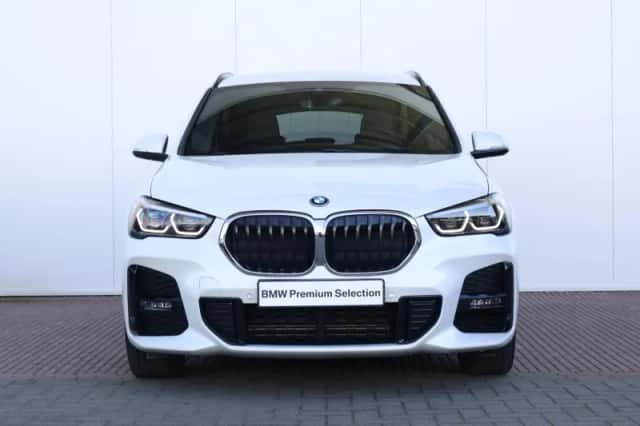 BMW X1 (2022) thumbnail 2
