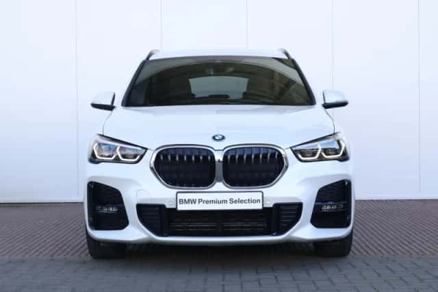 BMW X1 (2022) thumbnail 2