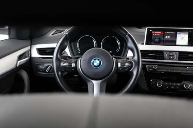 BMW X1 (2022) thumbnail 14