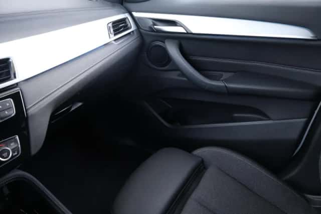 BMW X1 (2022) thumbnail 36