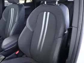 BMW X1 (2022) thumbnail 39