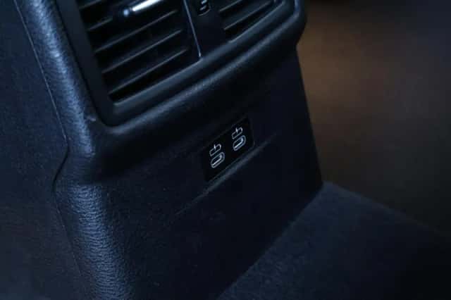 BMW X1 (2022) thumbnail 42